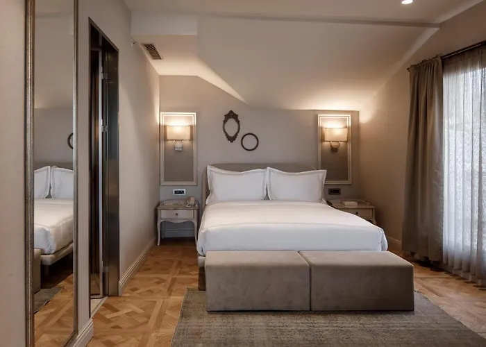 Lazzoni Отель 5*