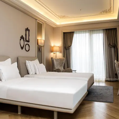 Hotell Lazzoni 5*