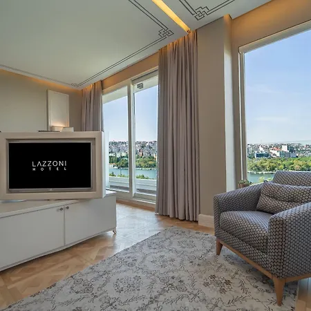 Lazzoni Hotell 5*