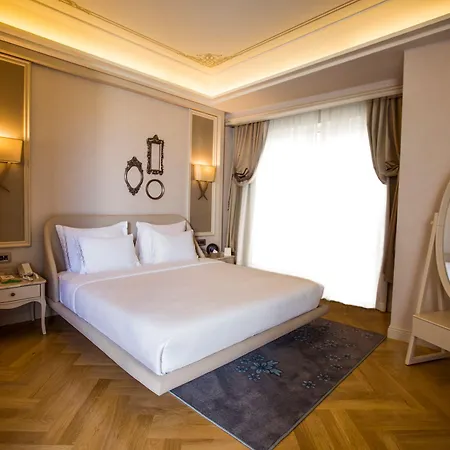 Lazzoni 5*