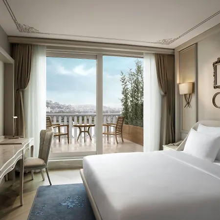 Lazzoni Szálloda 5*