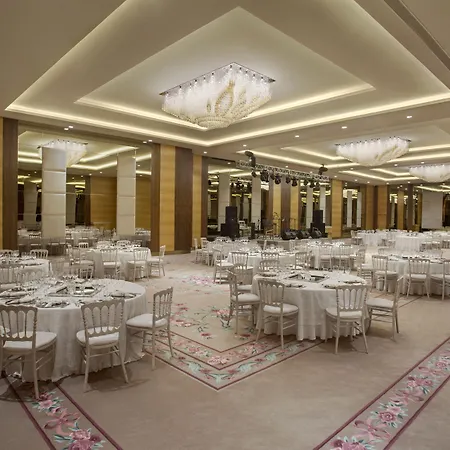 Lazzoni 5*