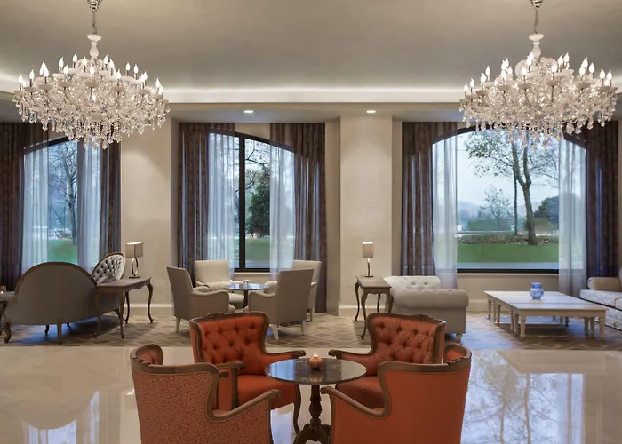 Hotel Lazzoni Istanboel