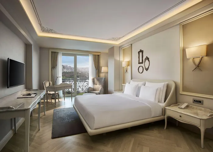 Hotel Lazzoni Istanboel