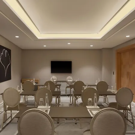 Lazzoni Ξενοδοχείο 5*